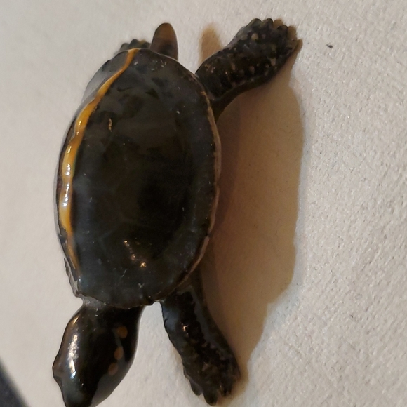 CUTE LITTLE CERAMIC TURTLE - Picture 3 of 7